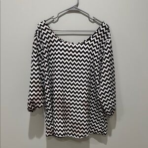 Black and White Chevron Top